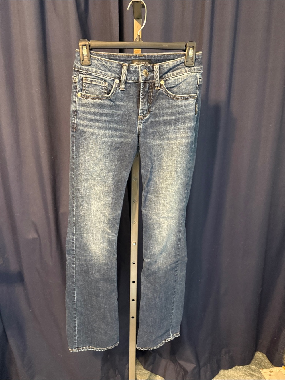 Silver Jeans Suki Slim Boot Women’s Jeans in Washed Blue W25/L31